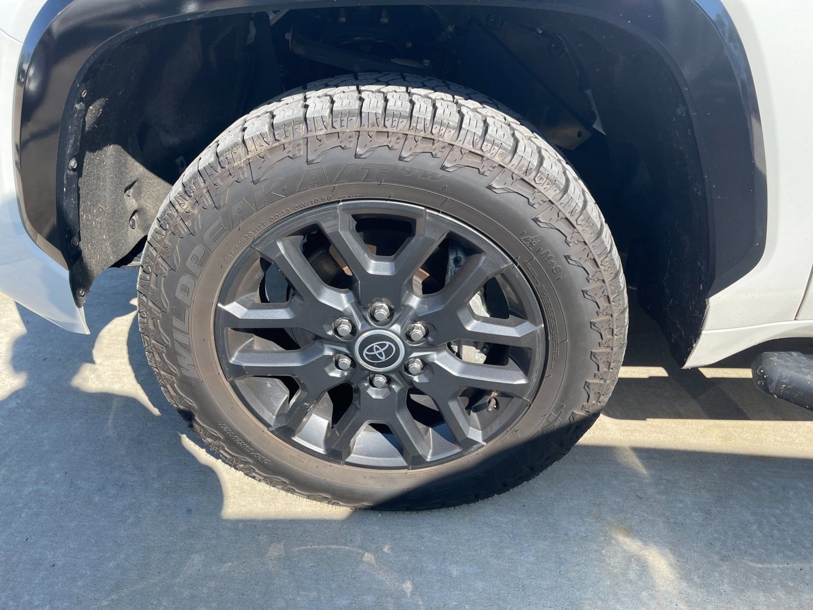 Used 2023 Toyota Tundra Platinum image 7