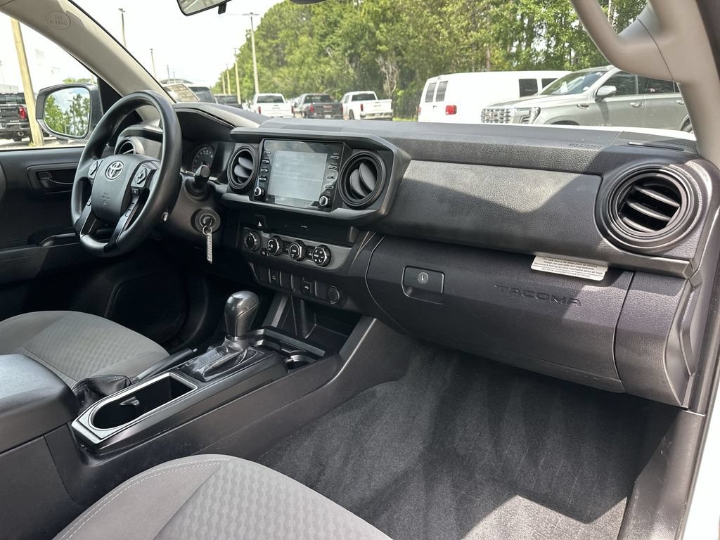 Used 2021 Toyota Tacoma SR AWD/4WD image 28