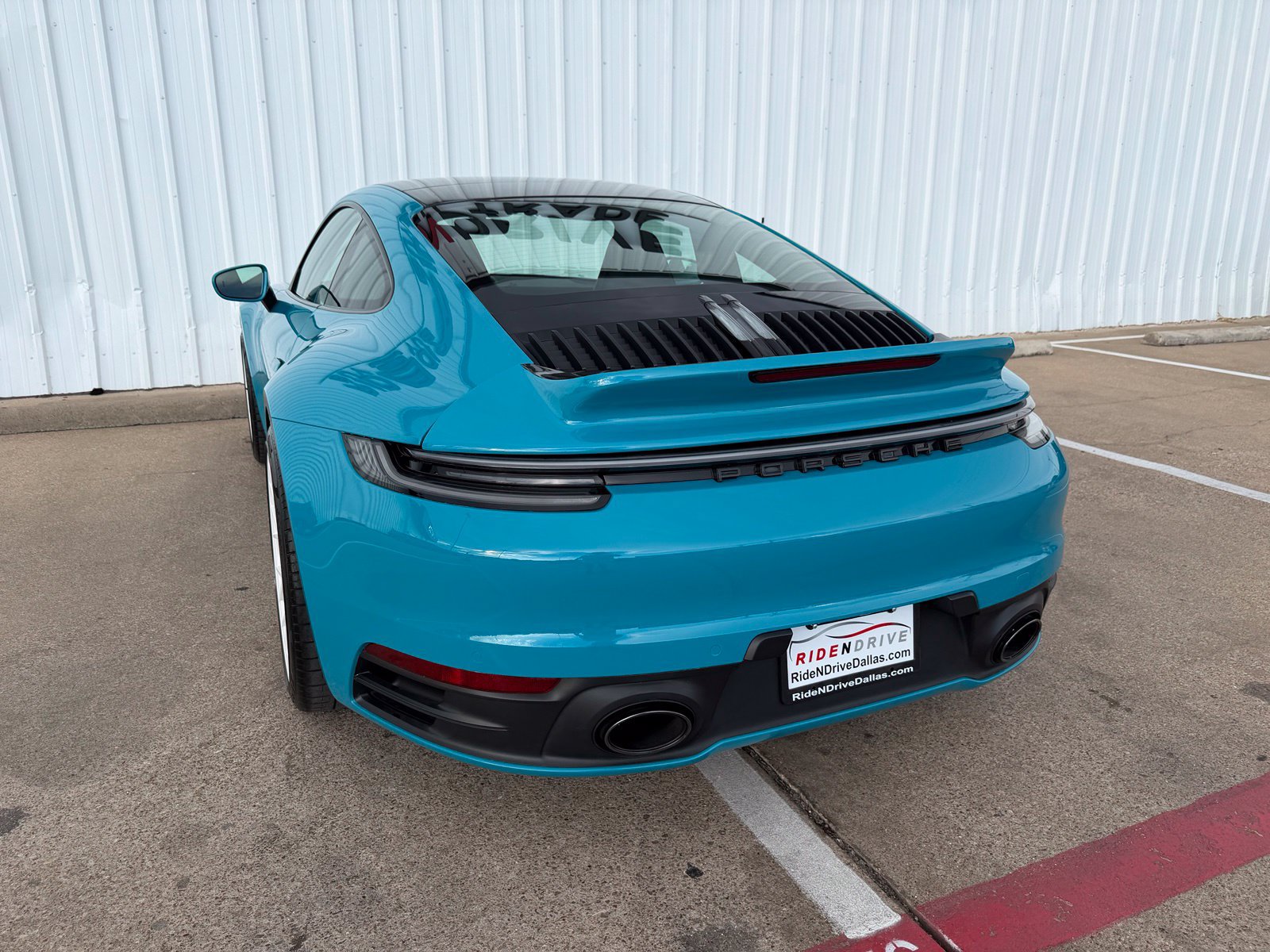 Used 2021 Porsche 911 Carrera RWD image 5