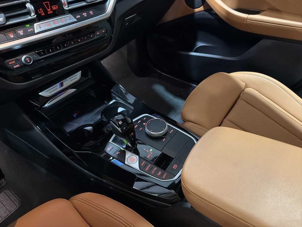 Used 2024 BMW X3 M40i w/ Shadowloine Package image 22
