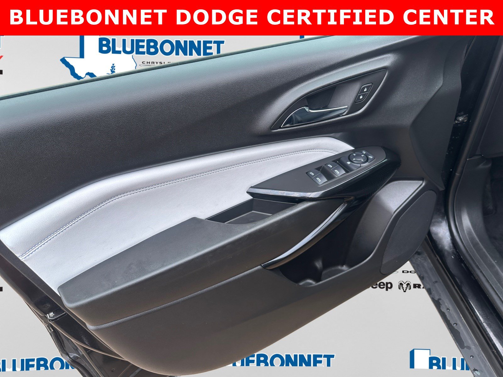 Used 2025 Chevrolet Trax LT w/ Driver Confidence Package FWD image 10