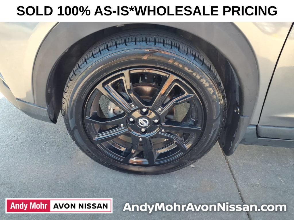 Used 2020 Nissan Kicks SR w/ SR Premium Package FWD image 12