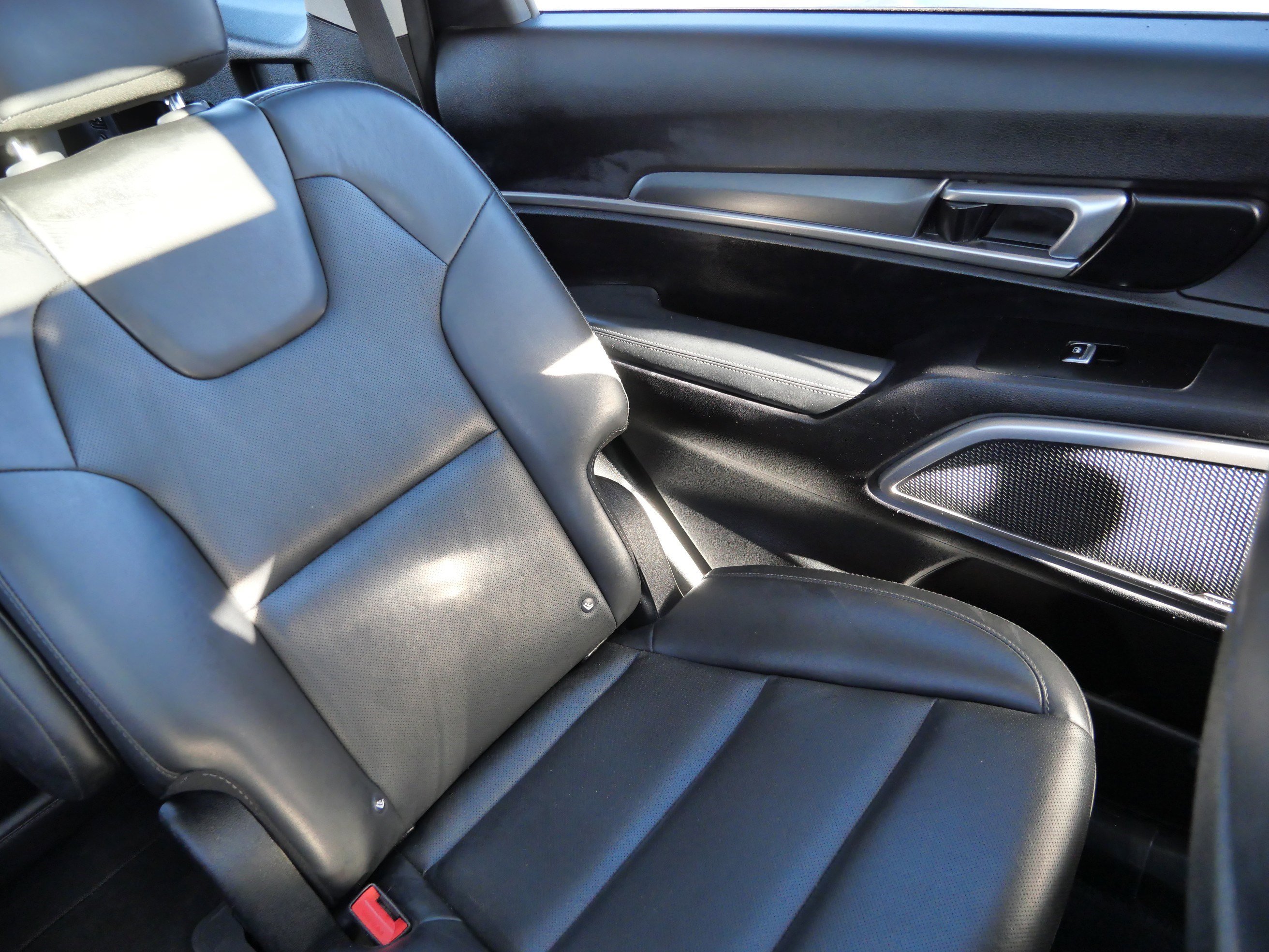 Used 2020 Kia Telluride S image 14