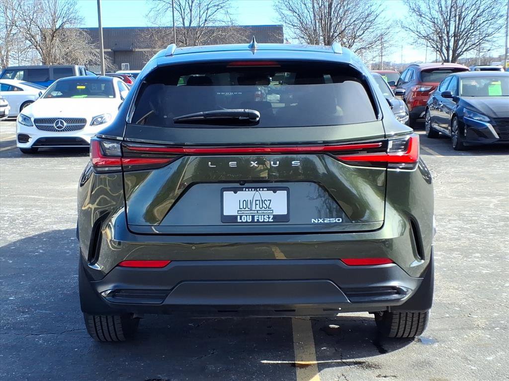 Used 2022 Lexus NX 250 FWD image 31