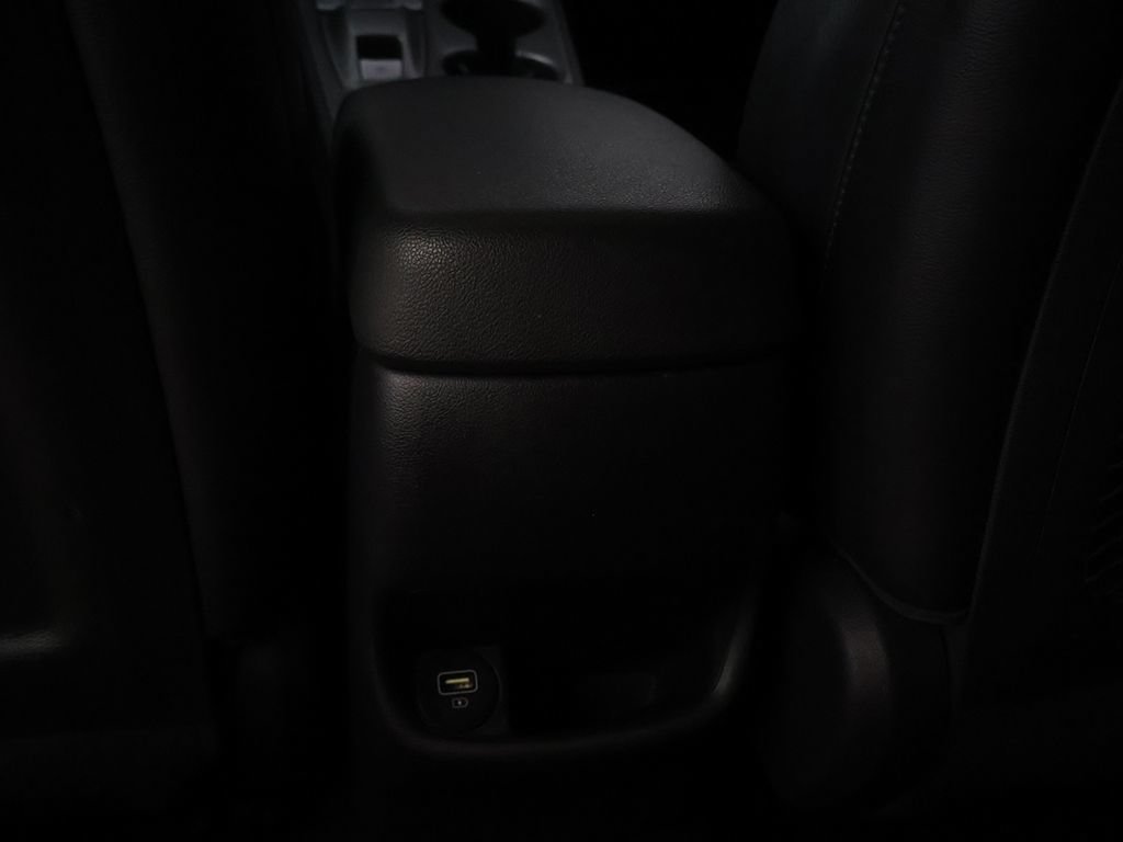 Used 2022 Hyundai Kona Limited w/ Cargo Package FWD image 46