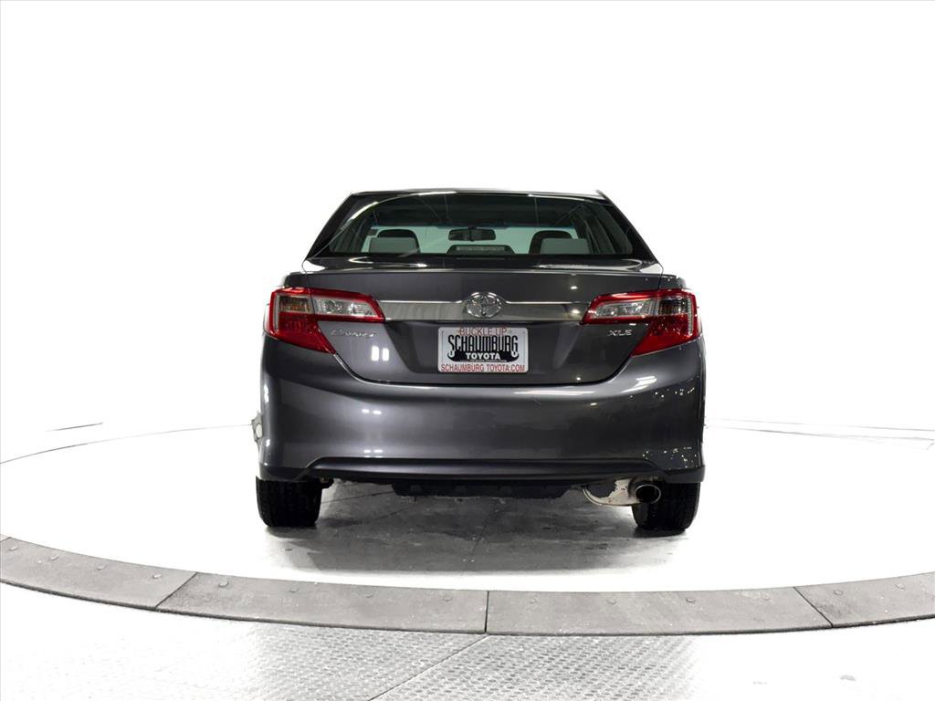 Used 2013 Toyota Camry XLE image 9