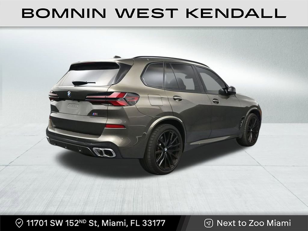 Used 2025 BMW X5 M60i image 5