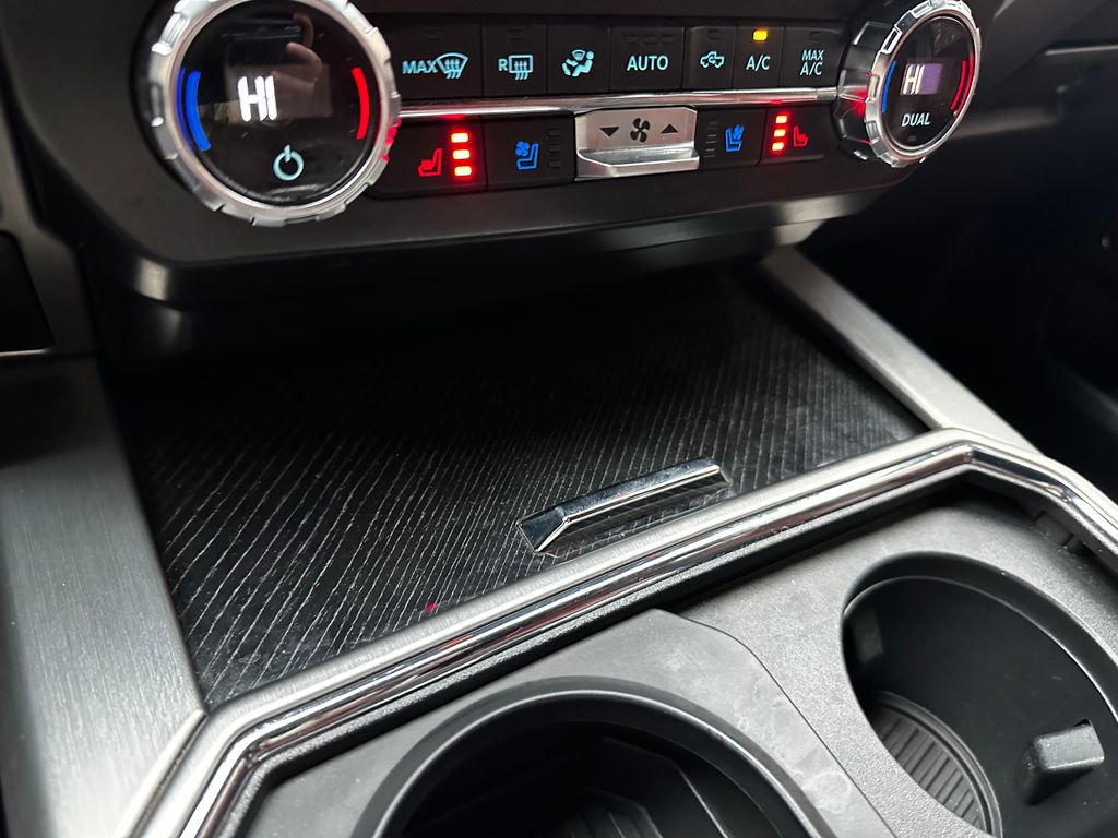 Used 2022 Ford F250 Platinum w/ FX4 Off-Road Package image 65