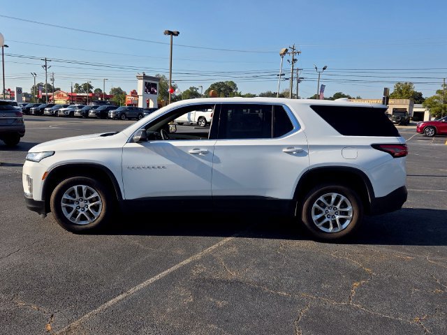 Used 2023 Chevrolet Traverse LS FWD image 4