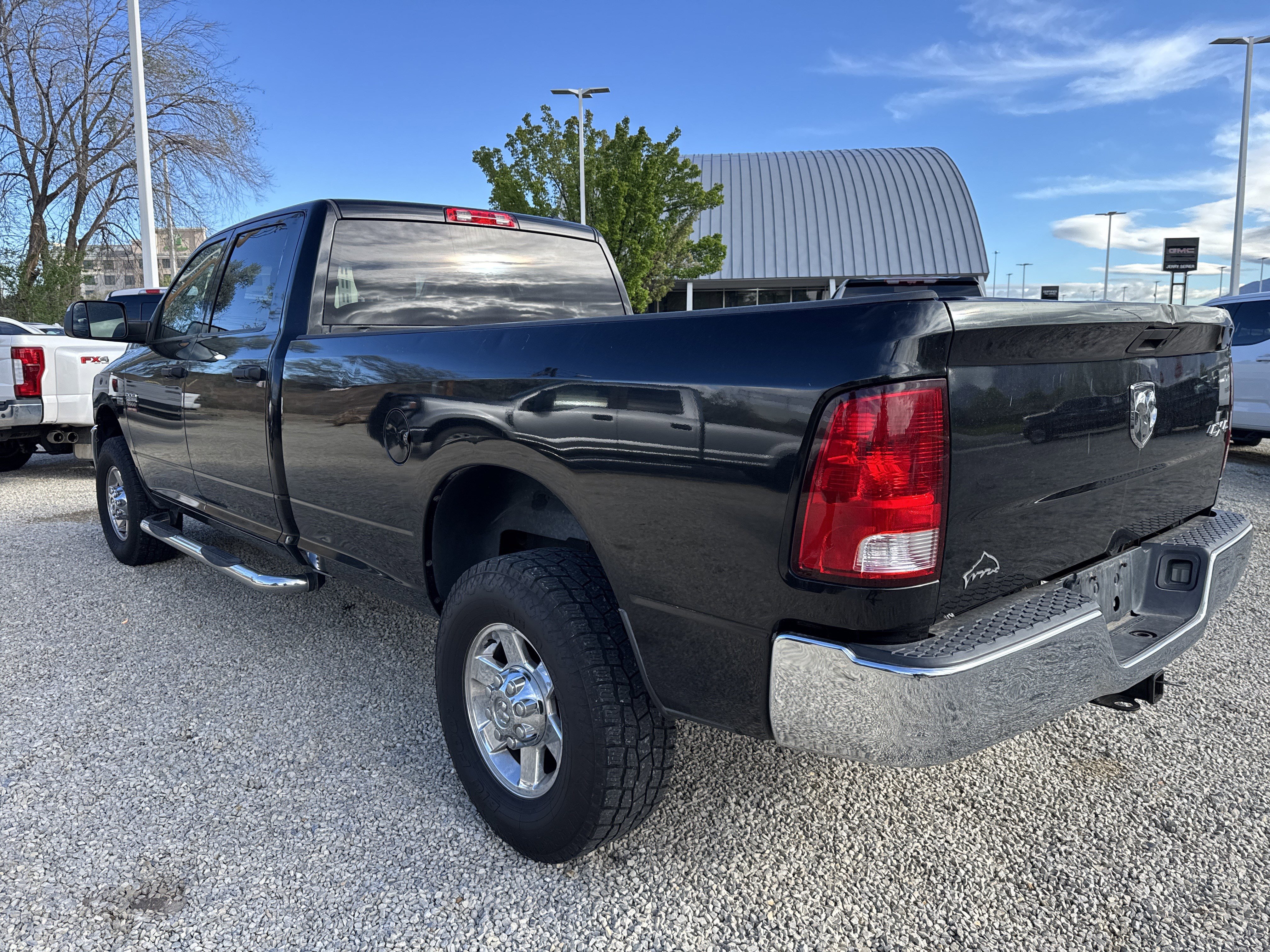 Used 2011 RAM 2500 ST w/ ST Popular Equipment Group image 2