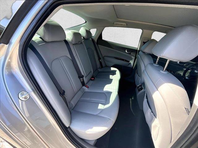 Used 2018 Kia Optima EX w/ Premium Package FWD image 26