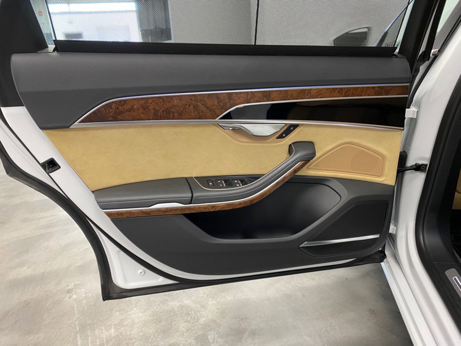 Used 2020 Audi A8 L 3.0T w/ Executive Package image 24