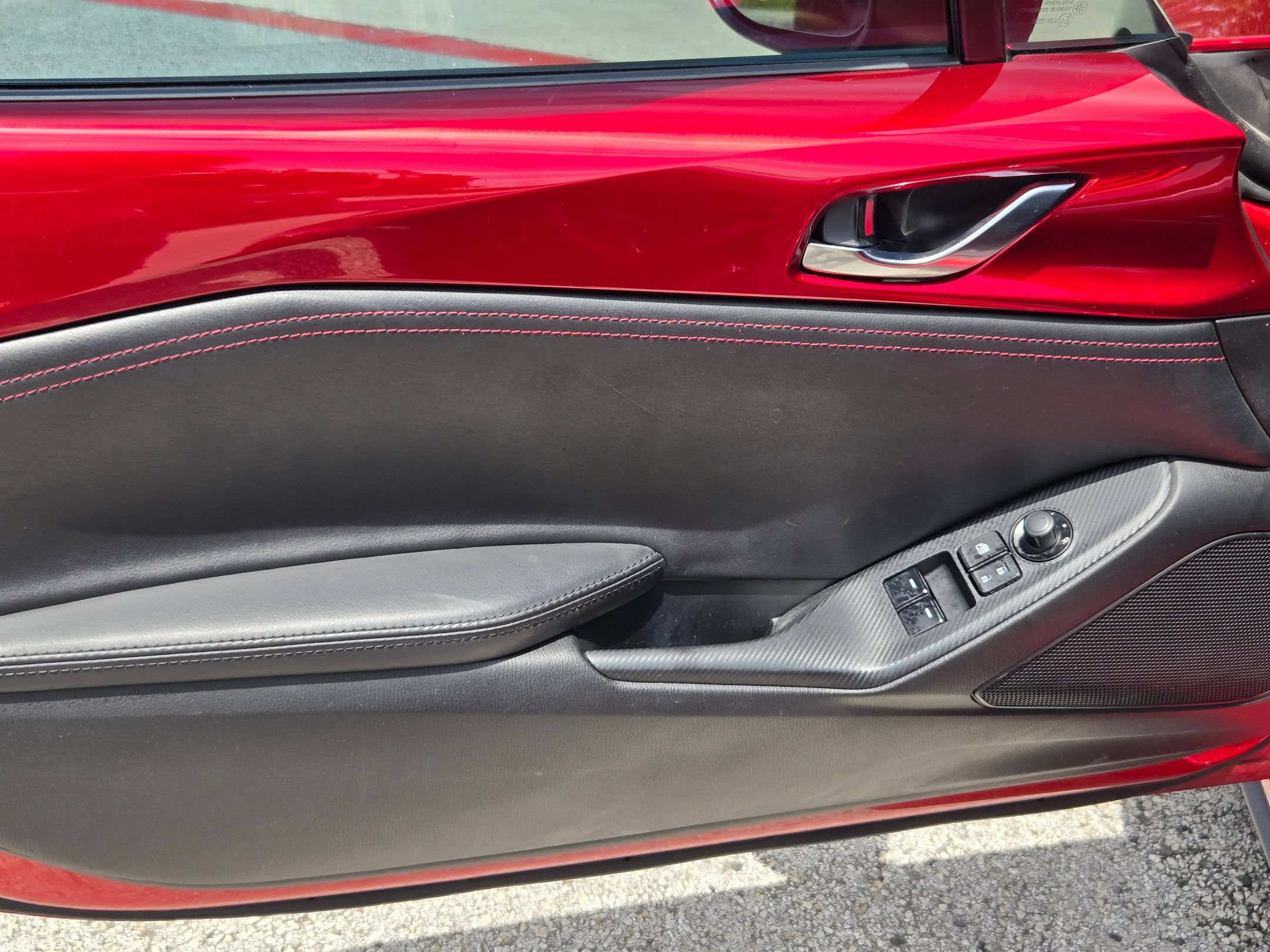 Used 2019 MAZDA MX-5 Miata RF Grand Touring RWD image 8