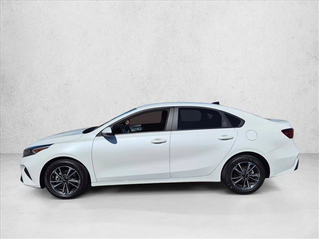 Used 2024 Kia Forte LXS w/ LXS Technology Package FWD image 9