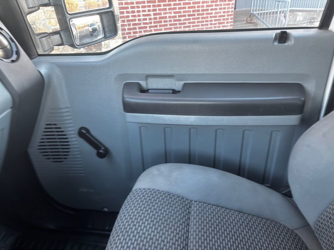 Used 2013 Ford F250 XL AWD/4WD image 35