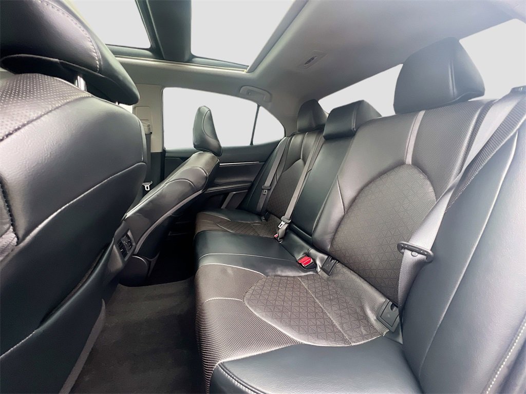 Used 2020 Toyota Camry XSE image 25