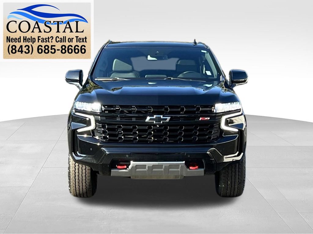 Used 2024 Chevrolet Tahoe Z71 w/ Luxury Package AWD/4WD image 4