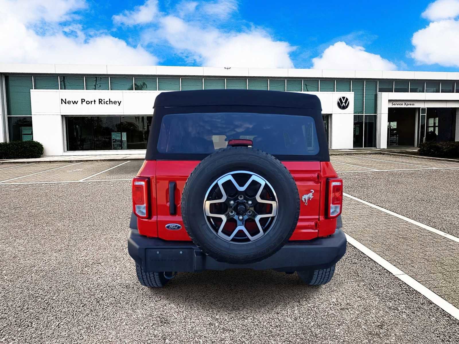 Used 2023 Ford Bronco 4-Door image 7