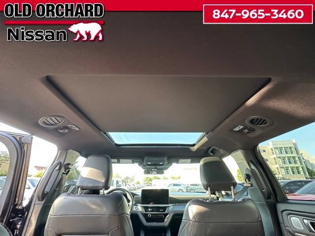 Used 2025 Ford Explorer ST AWD/4WD image 15