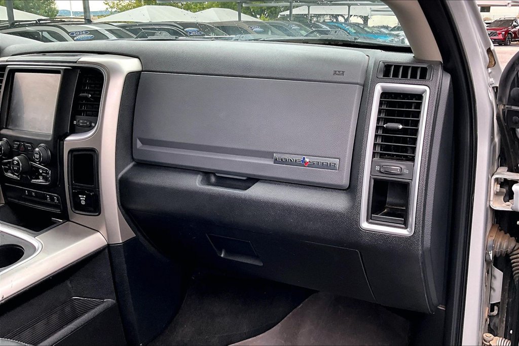 Used 2017 RAM 1500 Lone Star AWD/4WD image 17