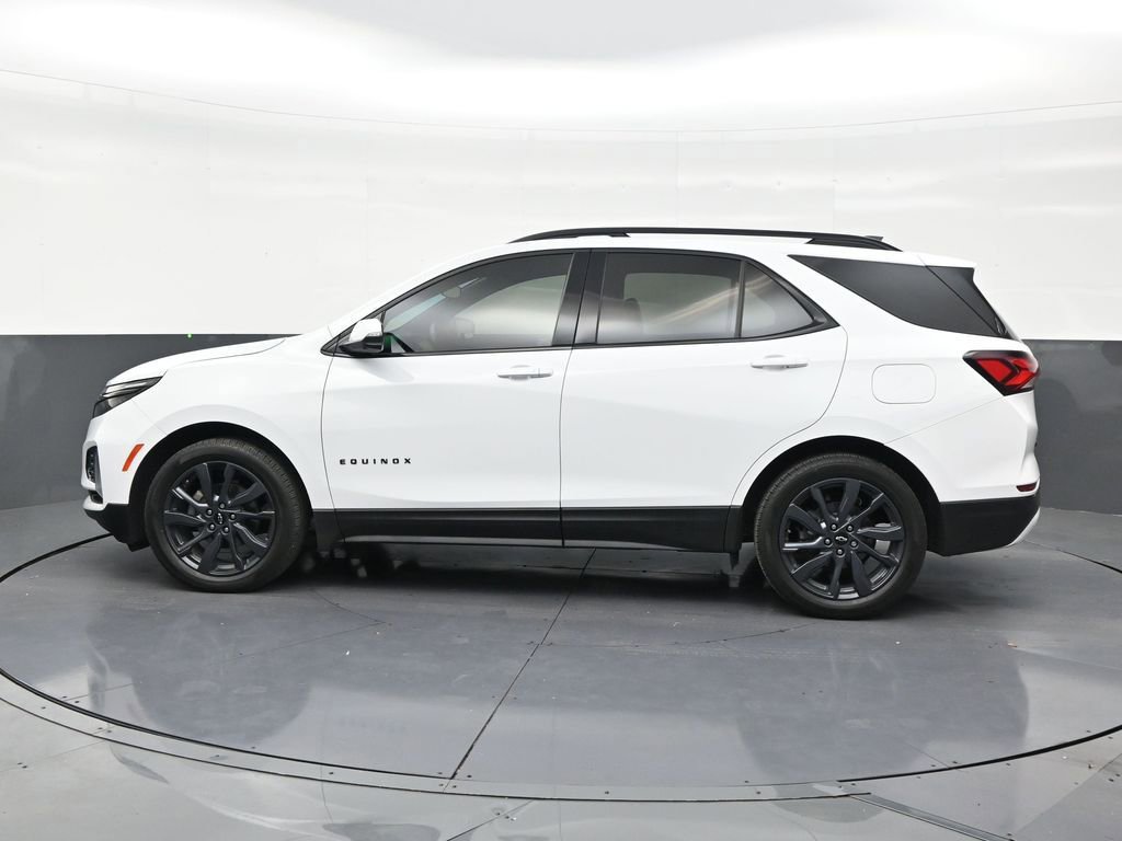 Used 2024 Chevrolet Equinox RS w/ RS Leather Package FWD image 2