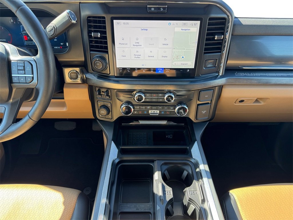 Used 2025 Ford F350 Lariat w/ Lariat Ultimate Package image 11