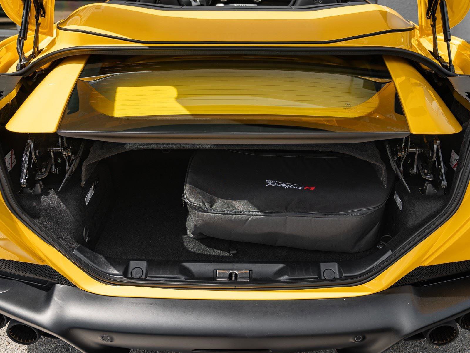 Used 2022 Ferrari Portofino M image 41