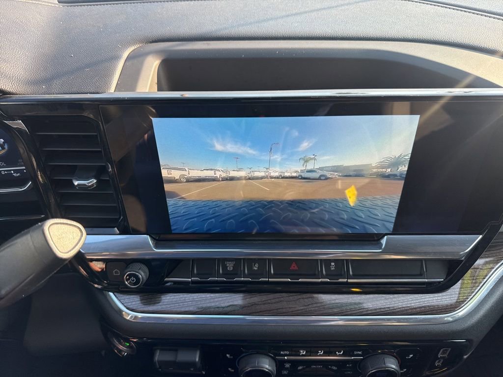 Used 2024 Chevrolet Silverado 3500 LT w/ Convenience Package image 31