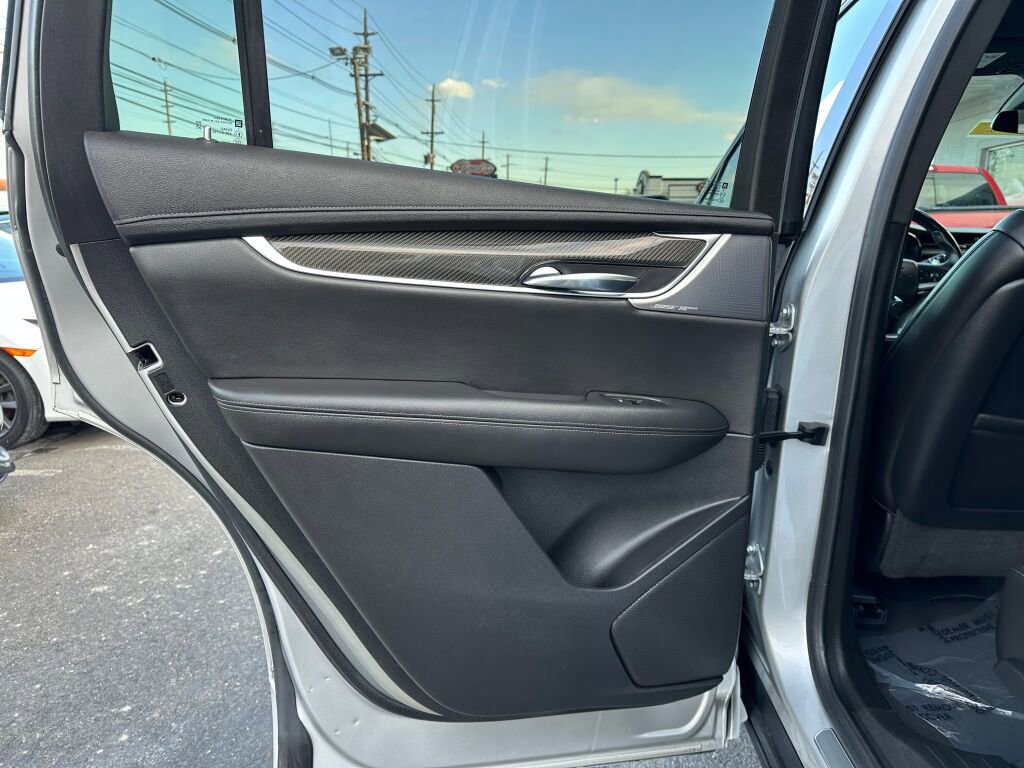 Used 2020 Cadillac XT6 Sport image 22