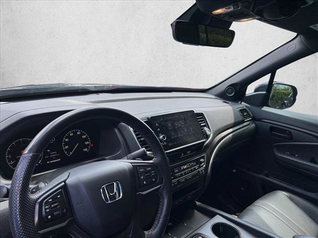 Used 2025 Honda Ridgeline TrailSport image 9
