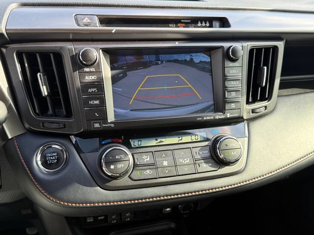 Used 2018 Toyota RAV4 SE w/ Power Extra Value Package FWD image 21