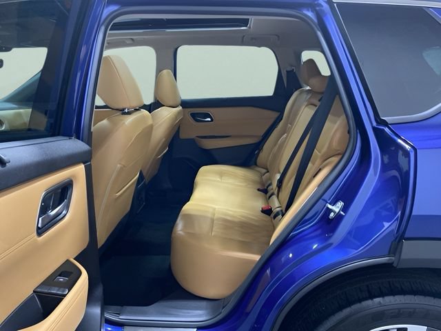 Certified 2023 Nissan Rogue Platinum w/ Platinum Premium Package AWD/4WD image 24