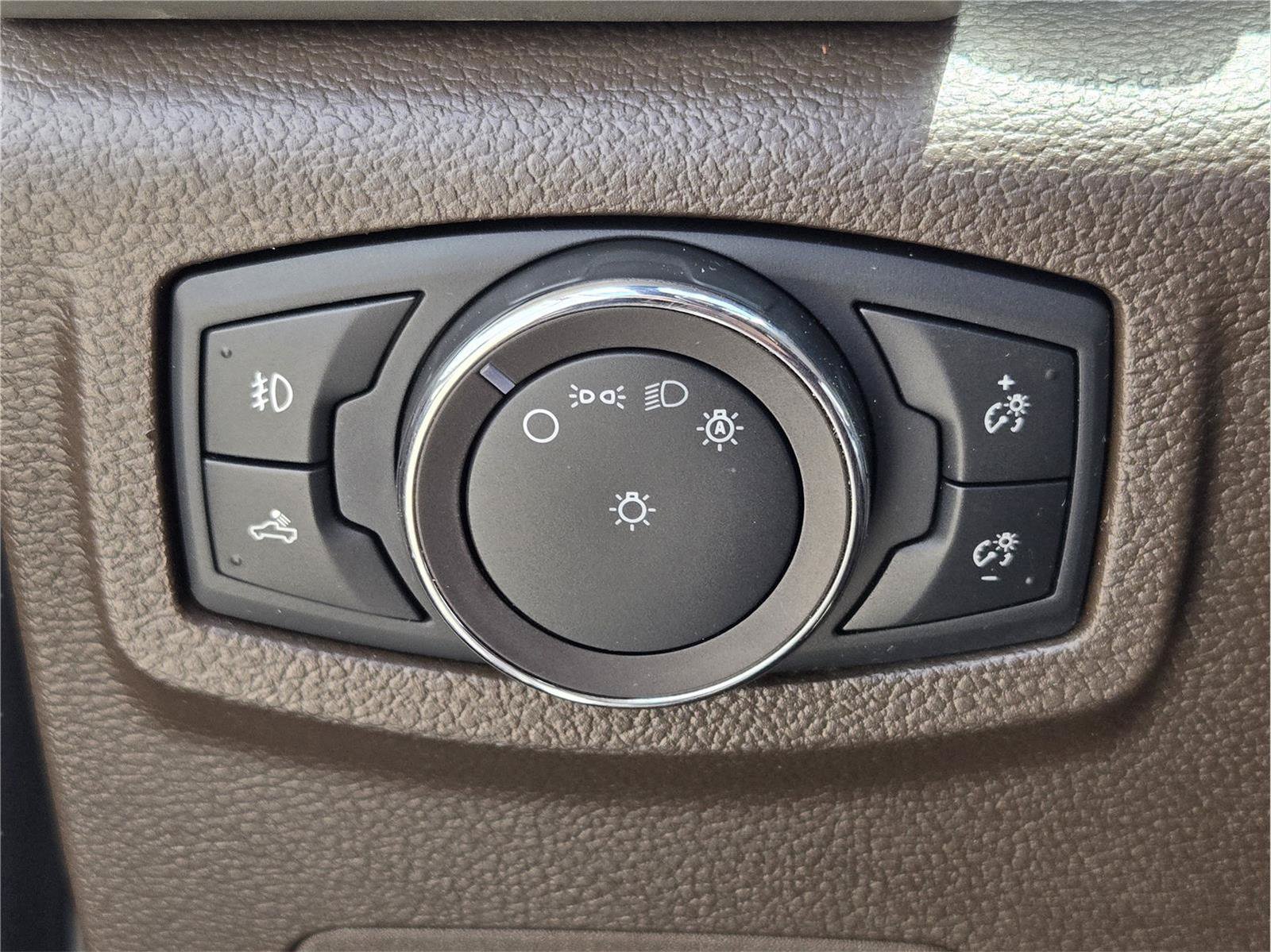 Used 2019 Ford F350 King Ranch w/ King Ranch Ultimate Package AWD/4WD image 20