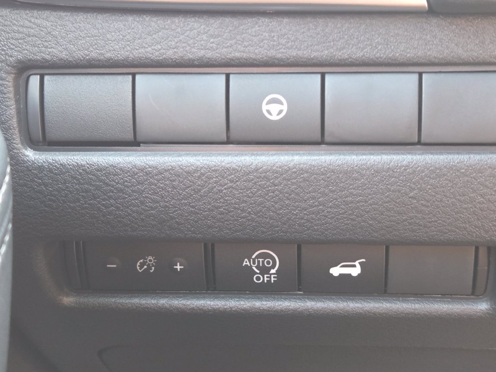 New 2026 Nissan Rogue Dark Armor AWD/4WD image 10