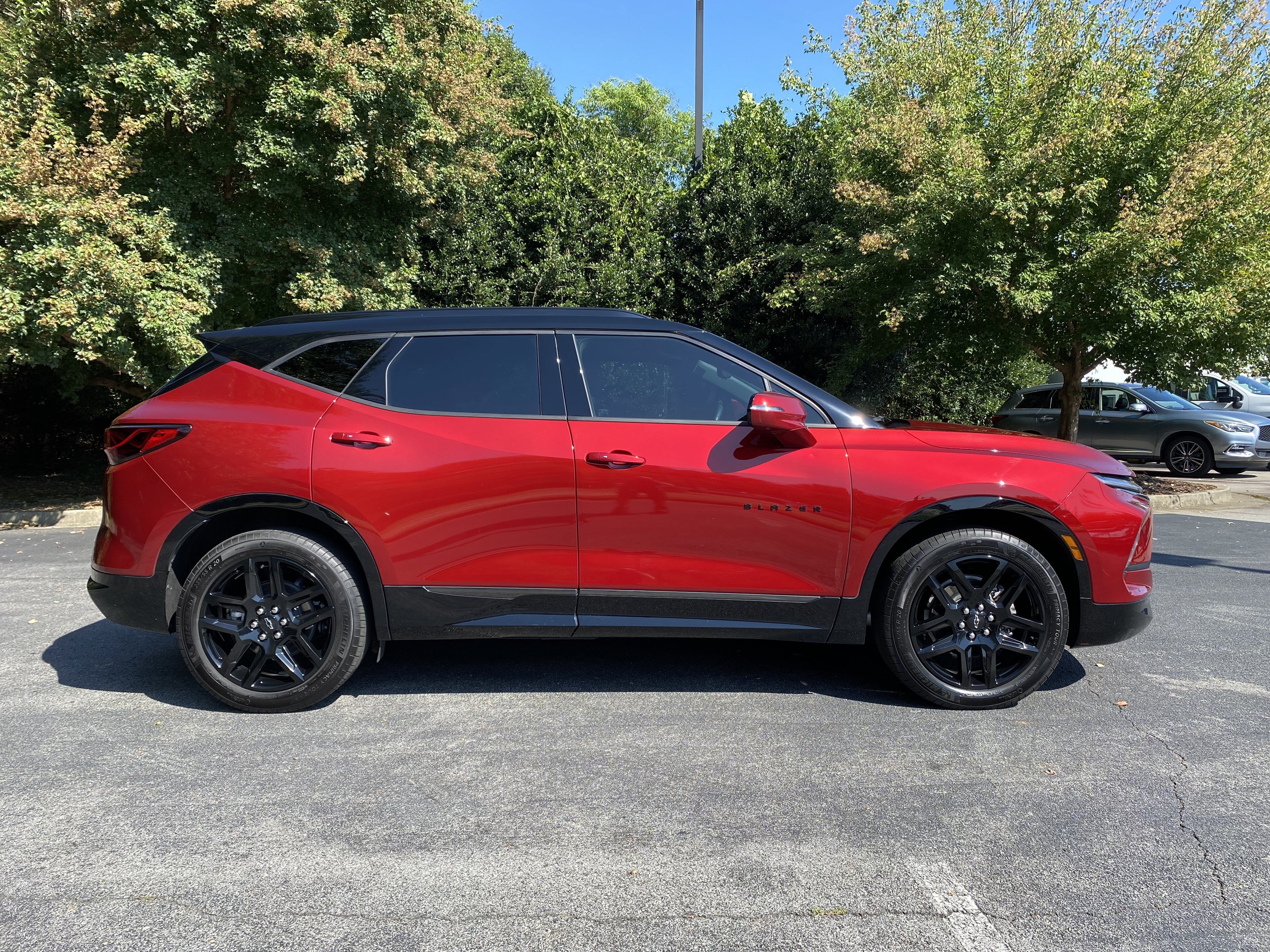 Used 2025 Chevrolet Blazer RS w/ Driver Confidence II Package AWD/4WD image 10