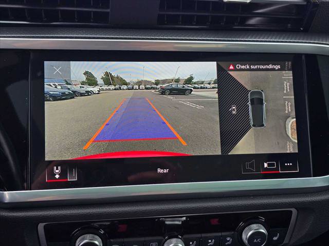 Used 2024 Audi Q3 2.0T Premium Plus w/ Premium Plus Package image 31