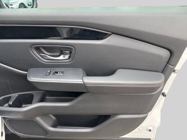 Used 2024 Honda Pilot TrailSport image 20