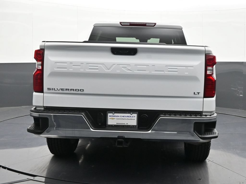 Used 2022 Chevrolet Silverado 1500 LT AWD/4WD image 4