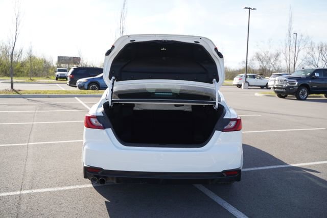 Used 2025 Toyota Camry SE w/ Multimedia Upgrade Package image 17