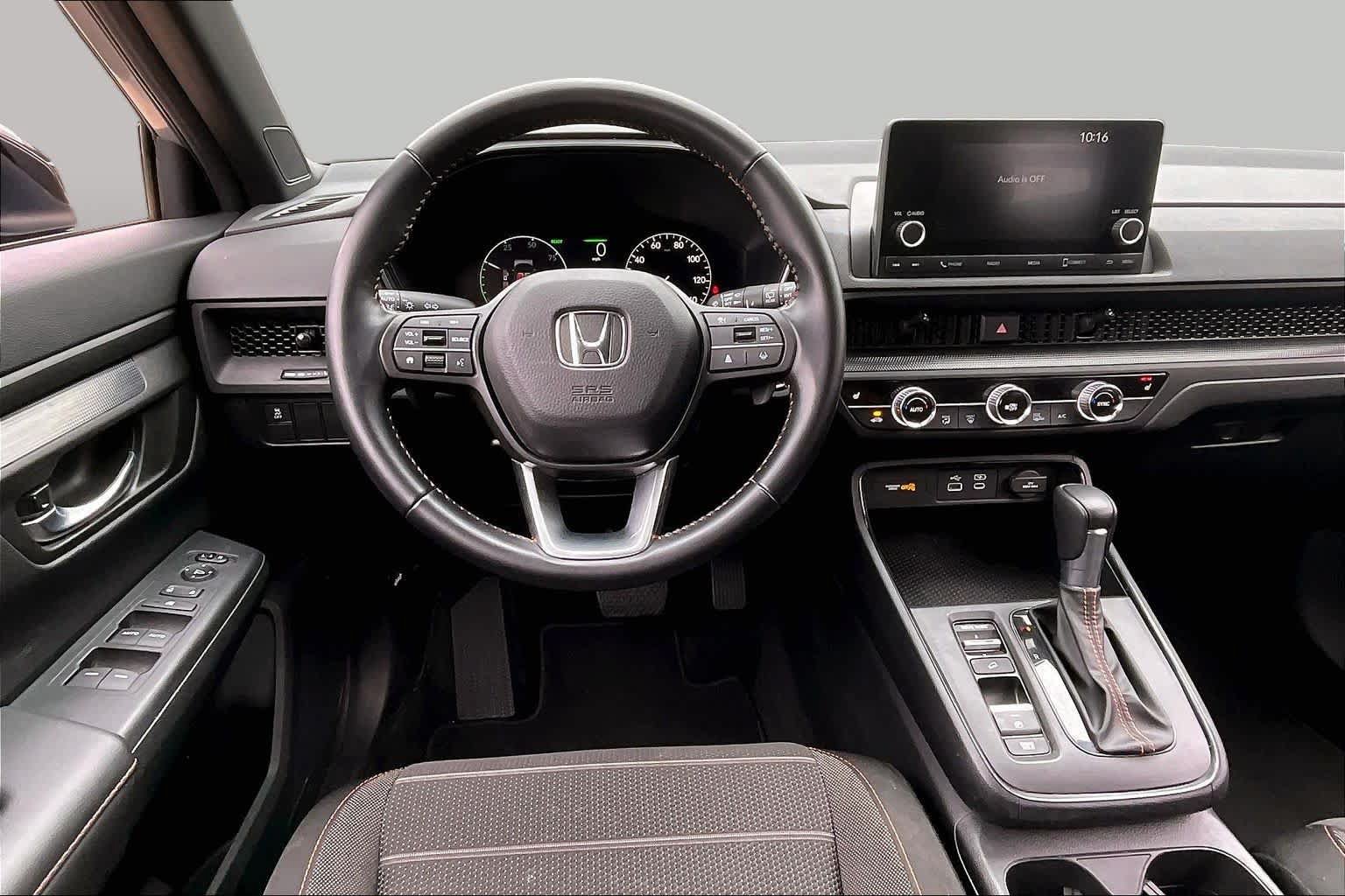 Used 2025 Honda CR-V Sport image 6