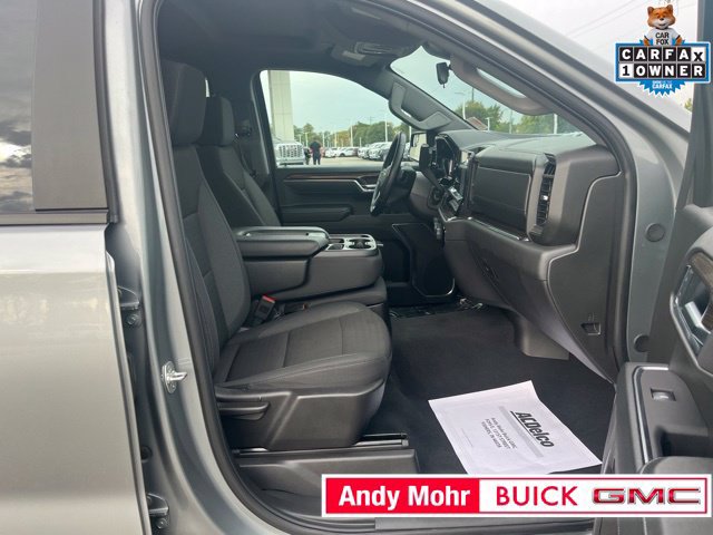 Used 2025 Chevrolet Silverado 1500 LT AWD/4WD image 39