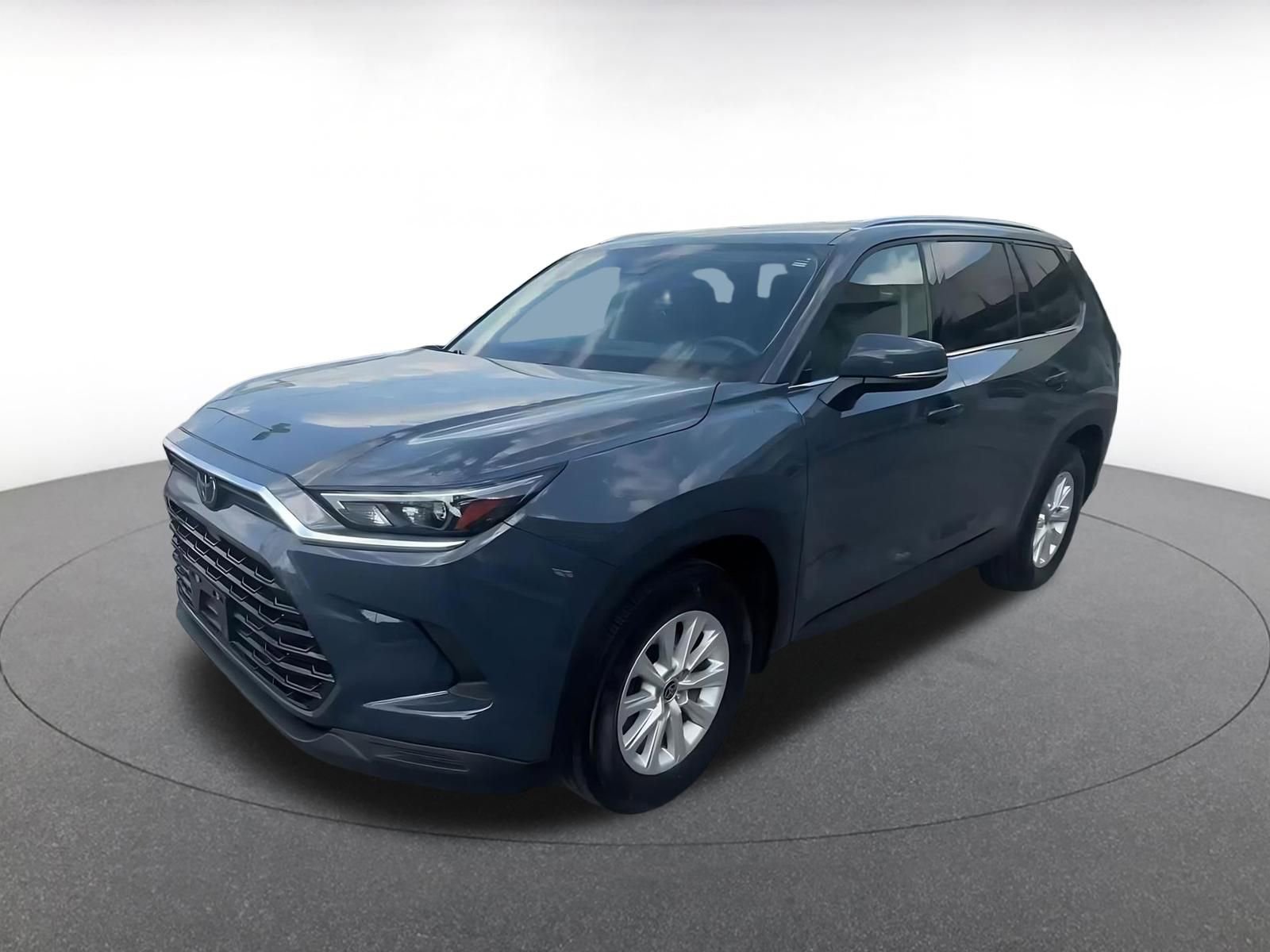 Used 2025 Toyota Grand Highlander FWD image 7