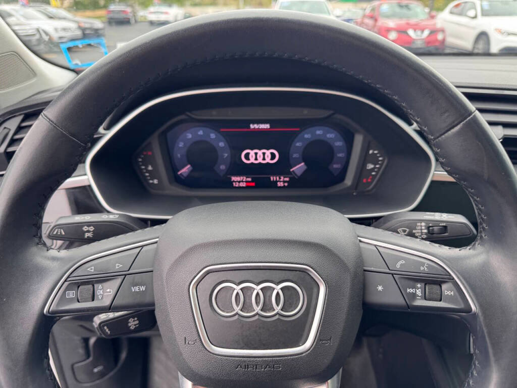 Used 2019 Audi Q3 2.0T Premium w/ Convenience Package image 17