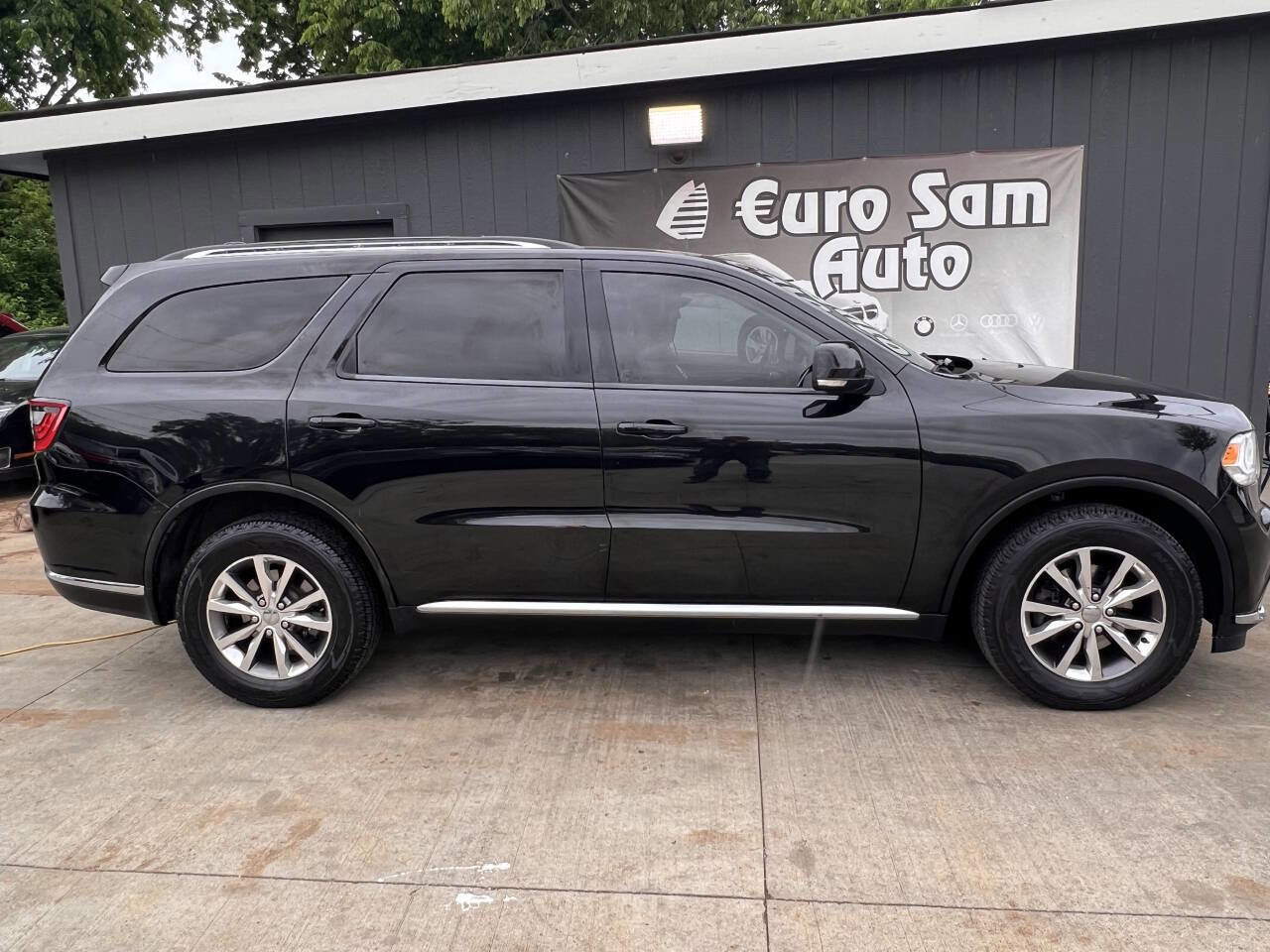 Used 2016 Dodge Durango Limited AWD/4WD image 8