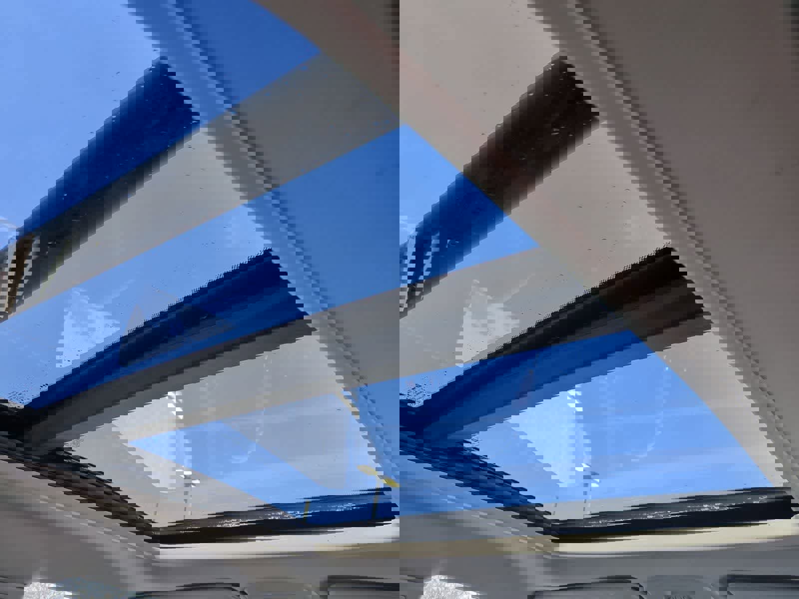 Used 2010 Cadillac CTS Luxury image 22