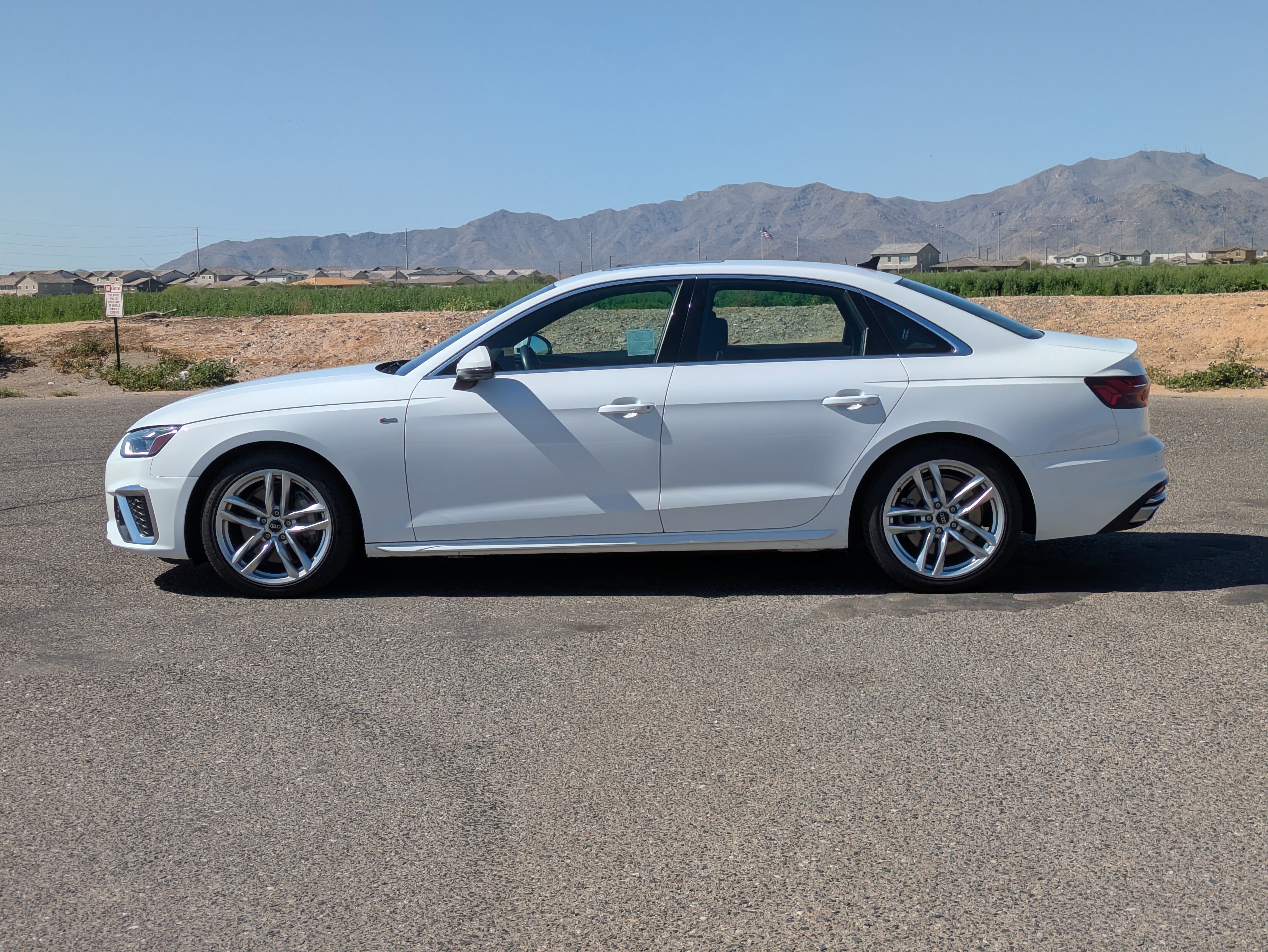 Used 2023 Audi A4 2.0T Premium Plus image 6