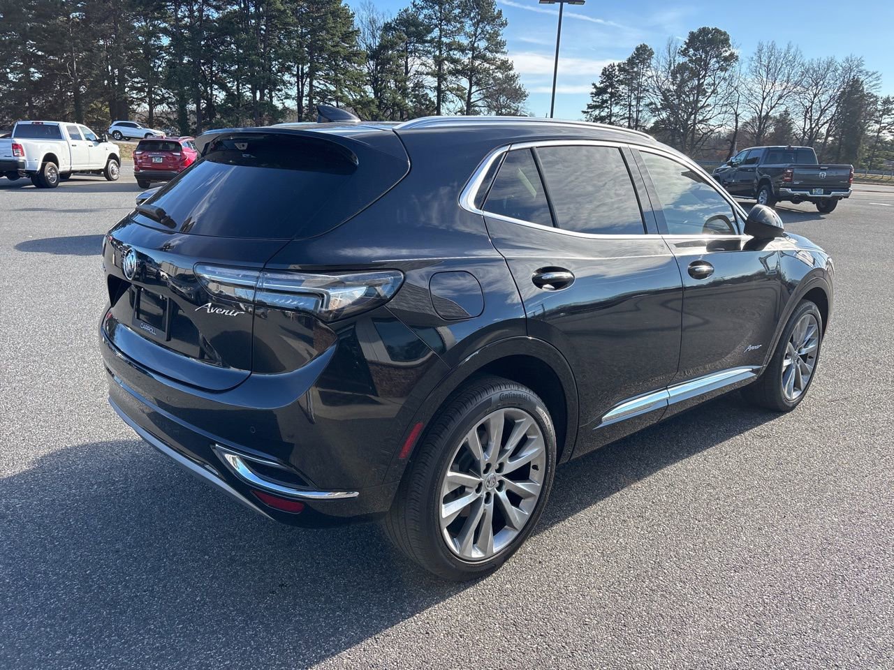 Used 2023 Buick Envision Avenir image 8
