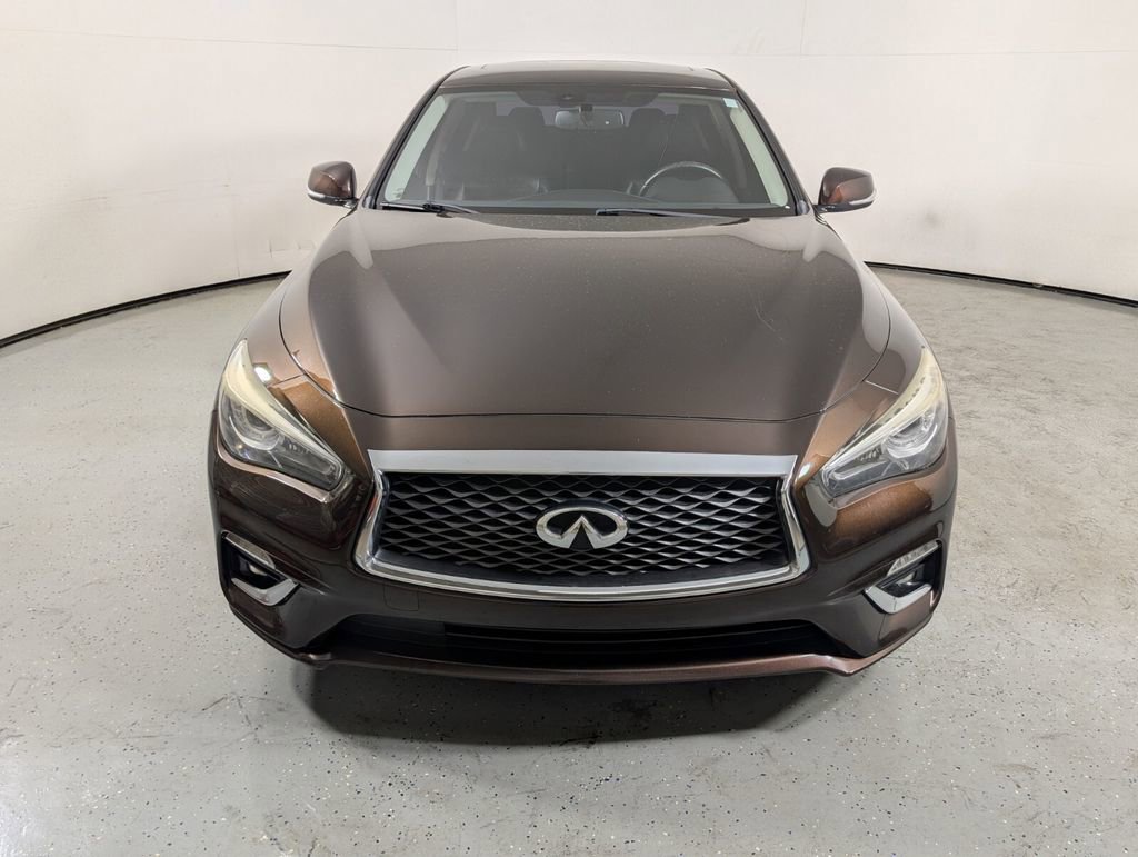 Used 2019 INFINITI Q50 Luxe RWD image 2