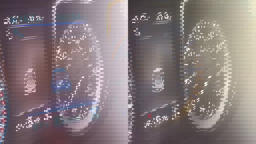 Used 2019 Nissan Titan PRO-4X w/ Pro-4x Convenience Package image 20