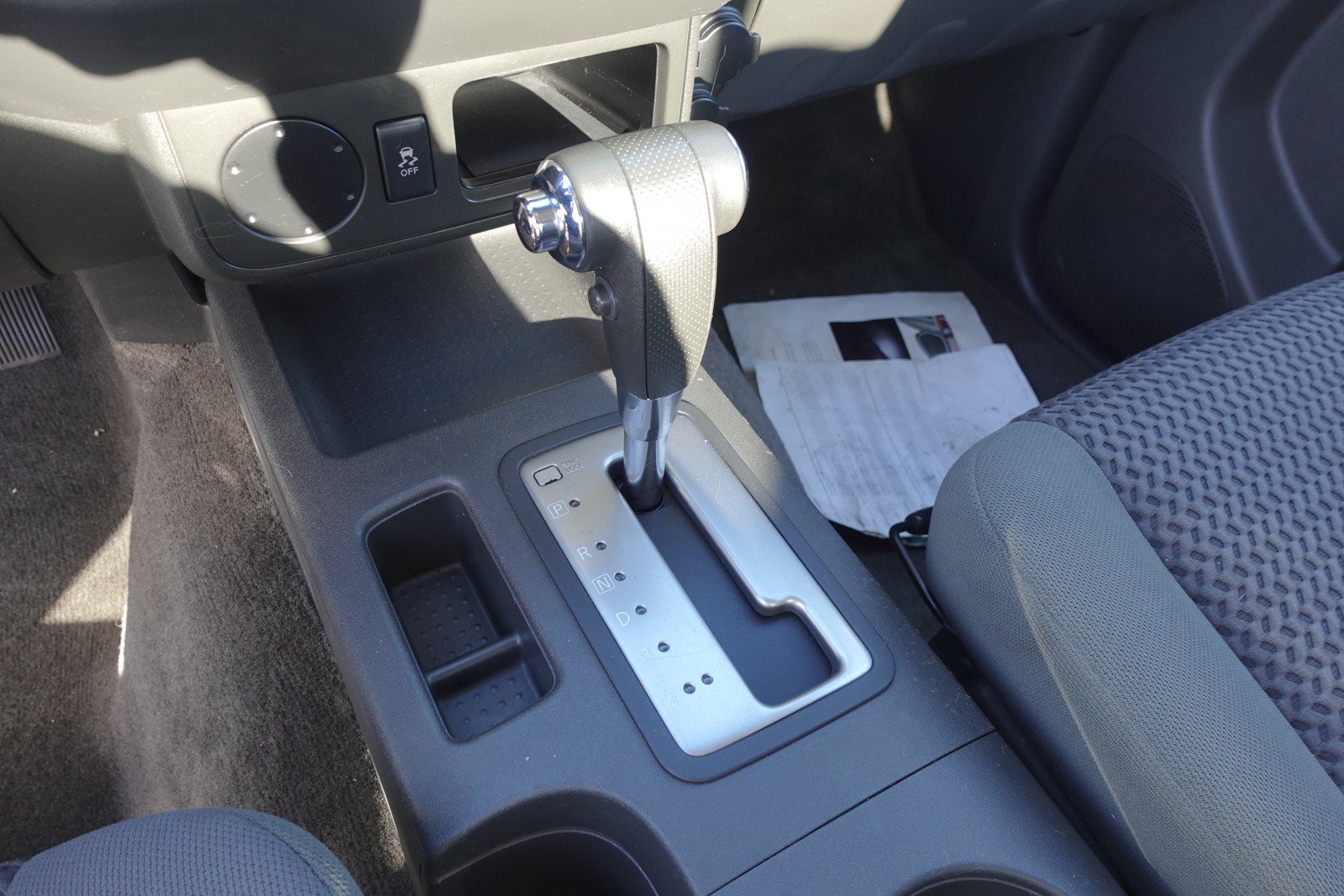 Used 2013 Nissan Frontier SV RWD image 19